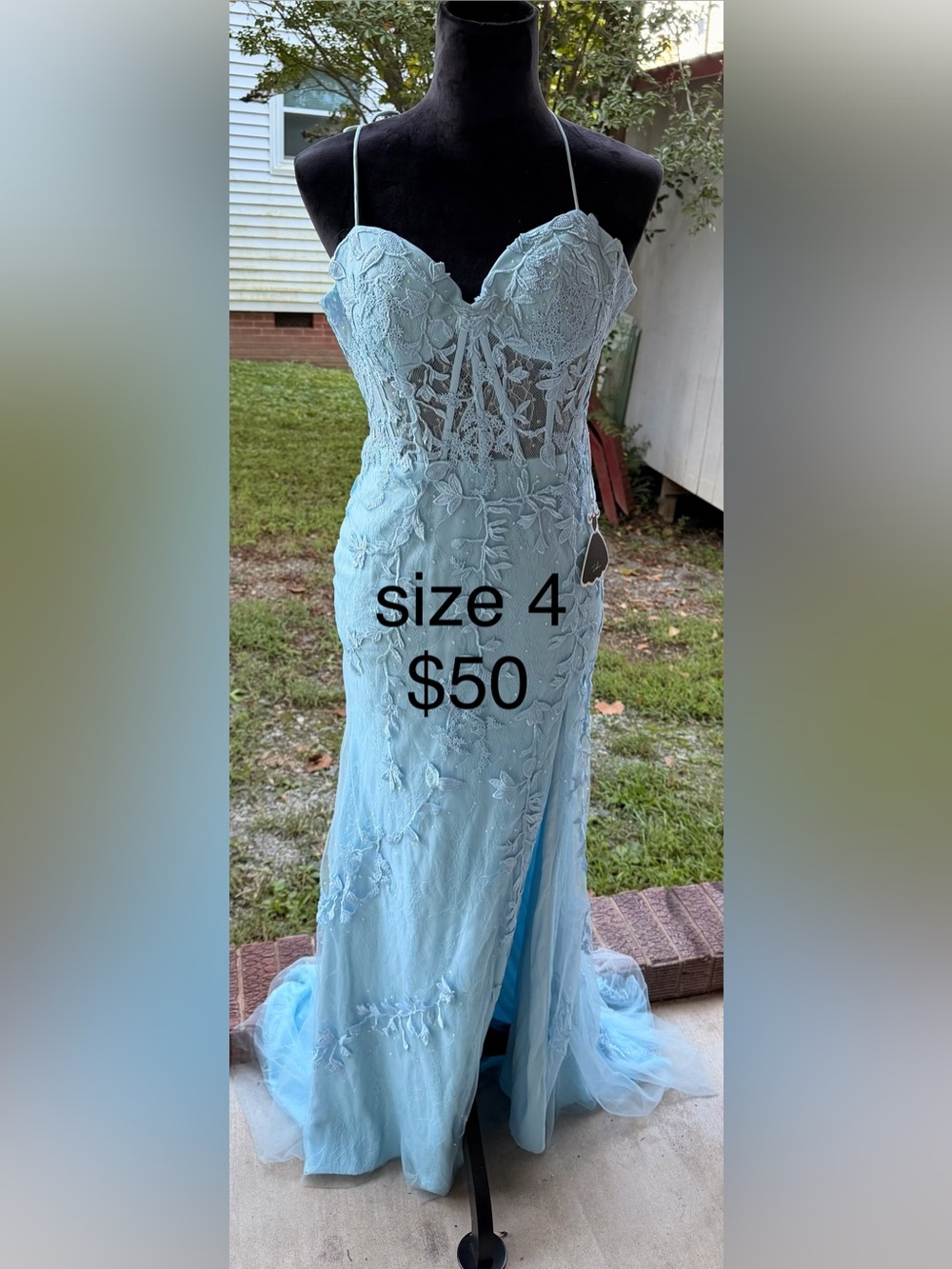 Elegant Light Blue Lace Evening Dress - Size 4